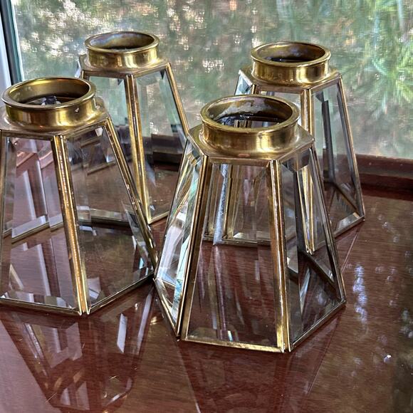 Set of 4 Faceted Glass & Brass Lamp Shades – 2” Fitter, 6-Panel Design - Picture 5 of 12